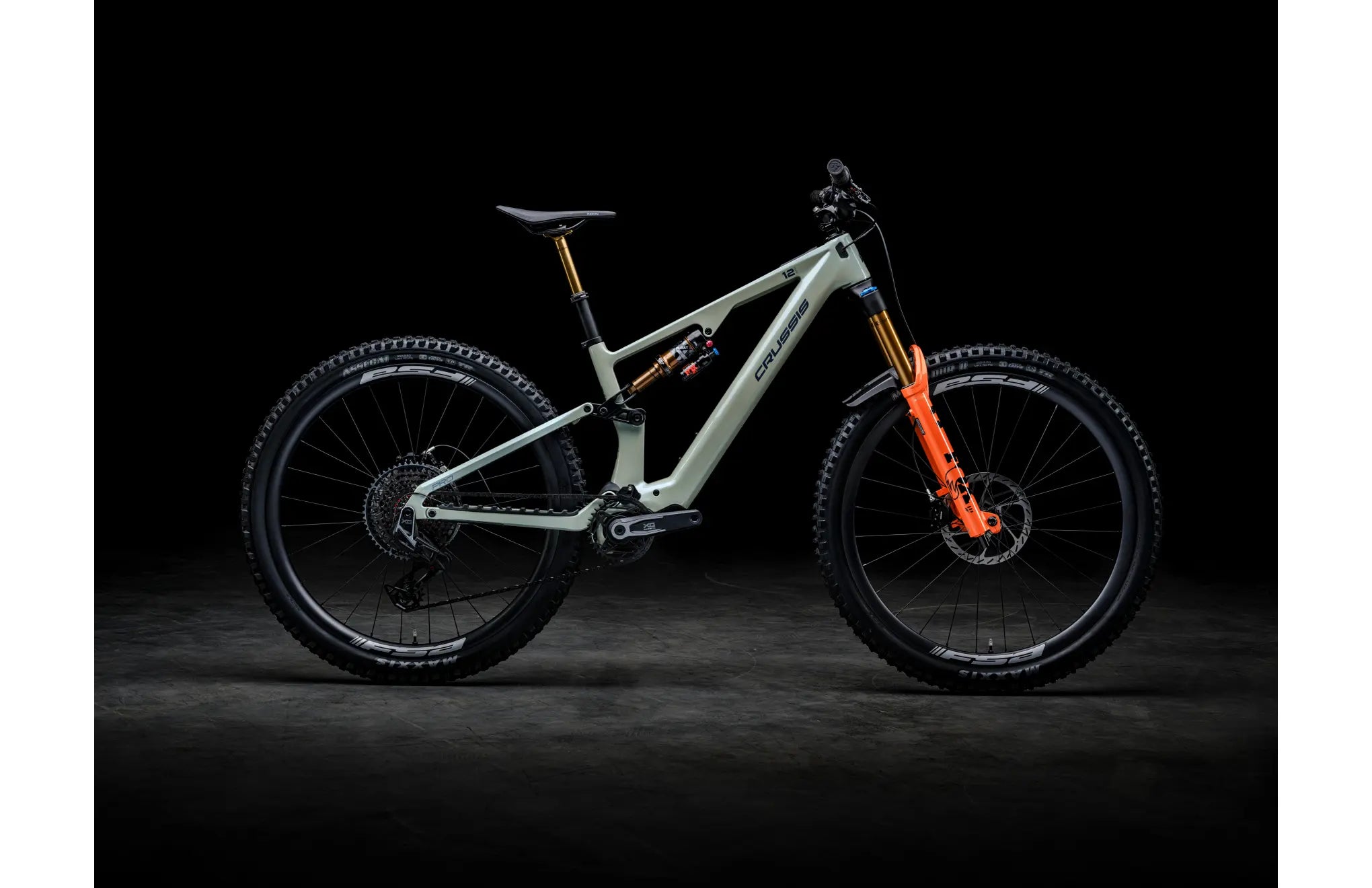 Crussis e-Full 12.11-Pro 800Wh 2026