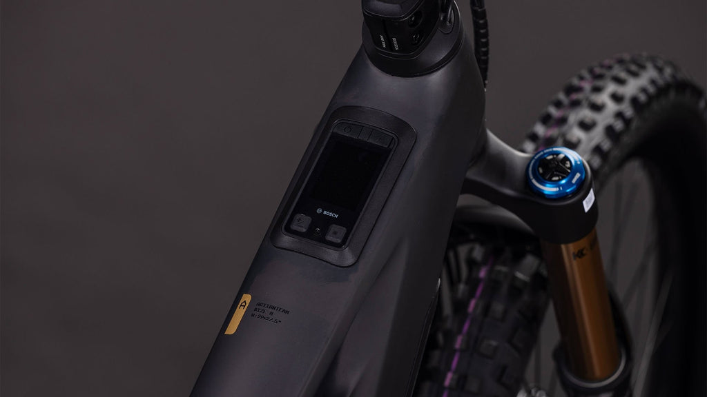 CUBE Stereo Hybrid One77 Hpc At 800 2026